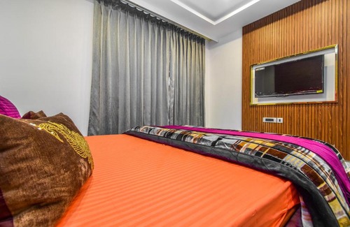 Shimla Apartment | Chivas 3bhk Shimla- Parking+ Rooftop+Wi-Fi+BBQ