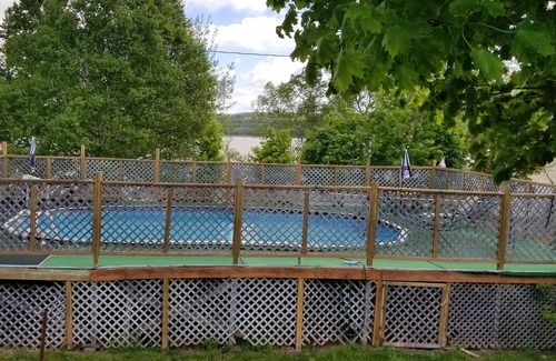 Edgetts Landing Cottage | Chocolate River Cottages - Chocolate River 2 Bedroom Cottage #1