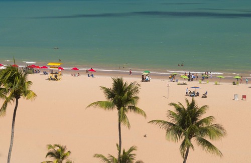 Cabedelo Apartment | Chocolate with Pepper Building