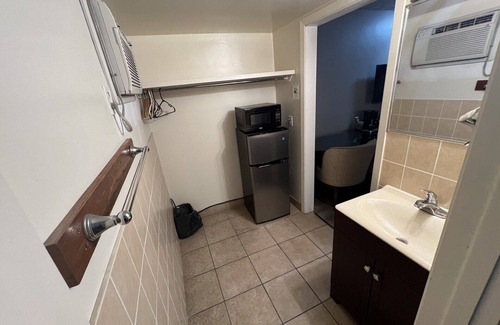Niagara Falls Cabin | Choice Inn by the Falls
