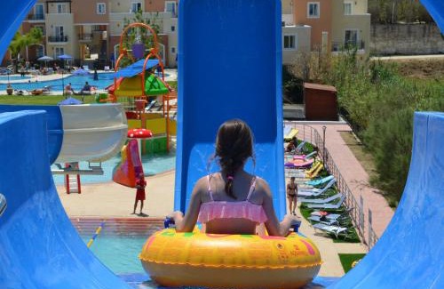 Rapaniana Resort | Chrispy Waterpark Resort - All inclusive