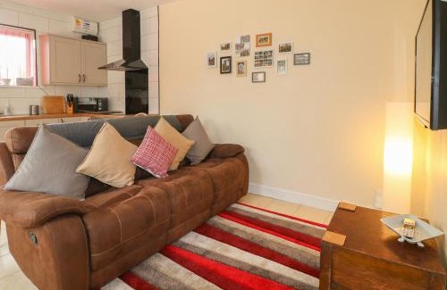 Abbots Bromley House | Church View Cottage