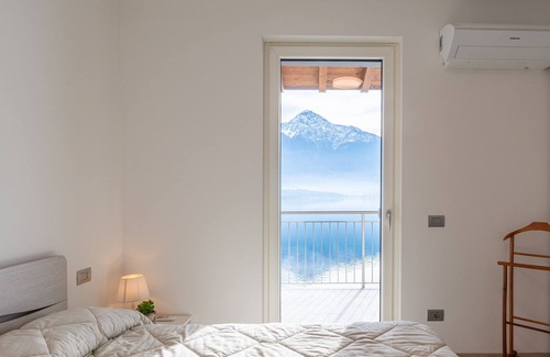 Aurogna Apartment | Ciclamino (GLA127) by Interhome