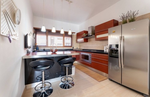 Quartiere XI Portuense Apartment | Cielo Suite, Panoramic View Apt with Jacuzzi