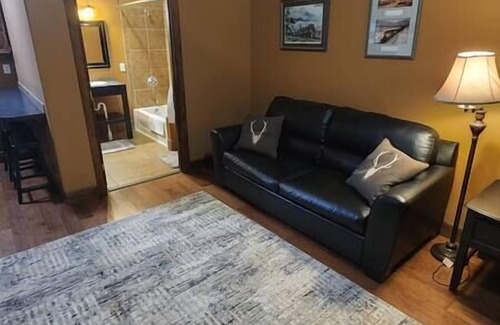 East Glacier Park Village Cabin | Circle R Cabin 2, Private Ranch, Mountain Views
