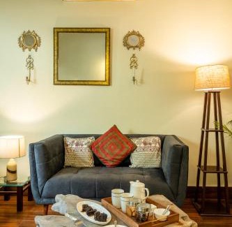 Hoshiarpur Villa | Citrus County, Hoshiarpur, amã Stays & Trails