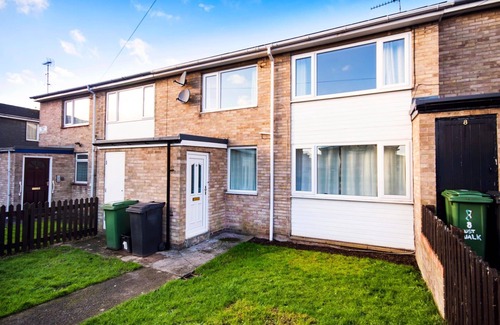 York House | CITY CENTRE ★ FREE PARKING ★ 2 BED HOUSE ★ MODERN