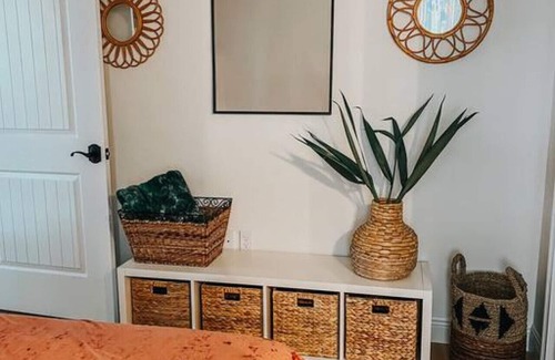Sanford House | City Guesthouse in beautiful Historic Downtown Sanford