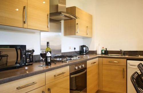 Auchengray Apartment | City Hub by the Castle Free Designated Parking