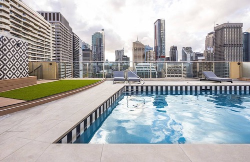 Darlinghurst Apartment | City Living at its Best