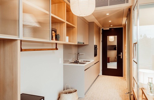 Kleinhuningen Apartment | City Pop 2Night Basel - Self check-in