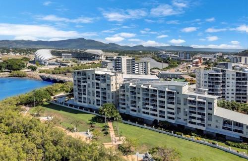 Townsville Apartment | City Riverside Apartment 25
