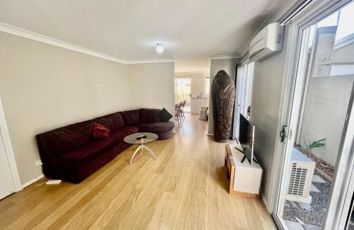 South Bunbury House | City Townhouse Bunbury