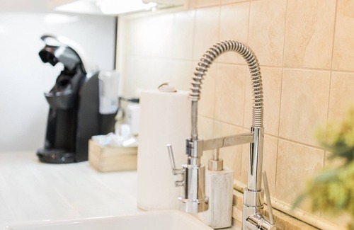 Mount Adams Condo | City Vibes:Trendy/community Pool/Weekday Escape!