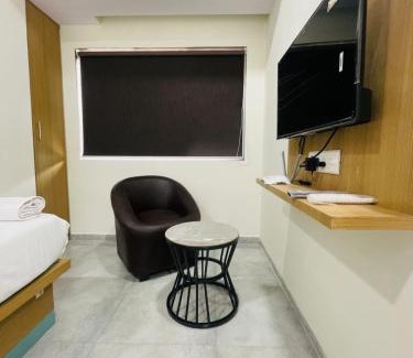 Belapur Hotel | City View Residency