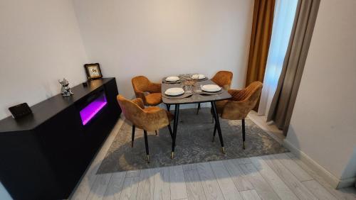 Miroslava Apartment | City View