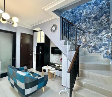 Java House | CJ House PIK 2
