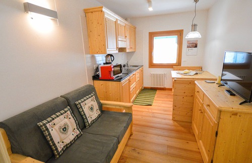 Raveo Apartment | Cjase Fravins by Interhome