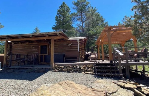 Gulnare House | CJs Ranch RV and Tent sites, with Log Cabin