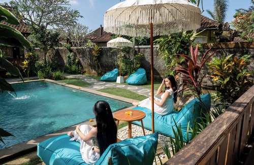 Batuan Villa | Clamonic Villa Ubud