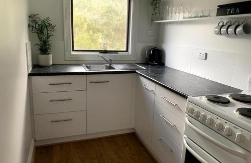 Clarendon Villa | Clarendon Country Cottage private retreat