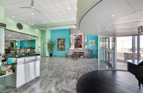 Des Moines Hotel | Clarion Inn Des Moines Airport