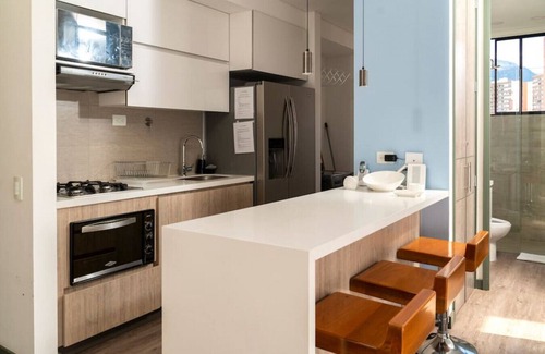 El Poblado Apartment | Class Suites 1403 · Luxury Apt El Poblado Class 1403 by HOUSY HOST