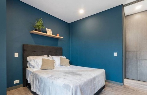 El Poblado Apartment | Class Suites 1504 · 2BR Stylish Apt 1AC, 5mins Provenza by HOUSY HOST