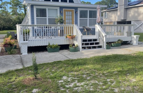 Panacea House | Classic A-Frame By The Beach