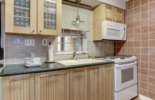 Riverside House | Classic Federal Hill Rowhouse