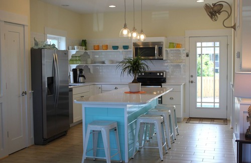 Nags Head Cottage | Classic Nags Head Style Cottage