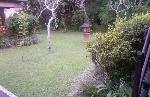 Pengosekan Apartment | Classic room villa in Ubud