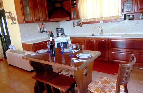 Vassilatika Villa | Classical Villa Anta near Ermones Beach