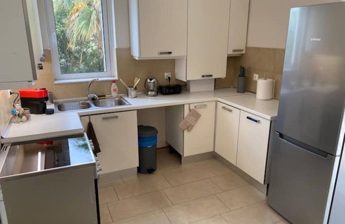 Khalandrion Apartment | Classy 3BR with 2 Bathrooms Apartment in Marousi