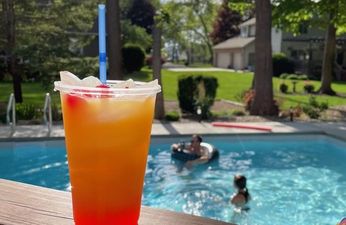 Granger House | Classy Notre Dame weekend rental with 4 bedrooms in a beautiful Granger subdivison easy access to.