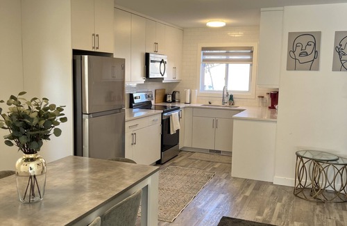 Winnipeg House | Classy single family house, walking distance to St Boniface
