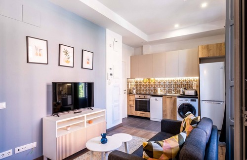 Morvedre Apartment | 🌻Classy Studio Apartment with Unique Design🌻
