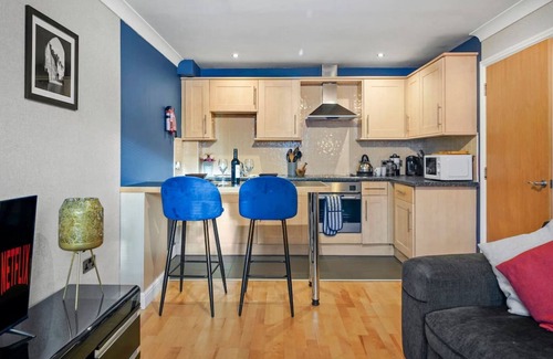 Warwick Apartment | Claverdon House · Modern Warwick Apartment sleeps 3 - Inspire Homes