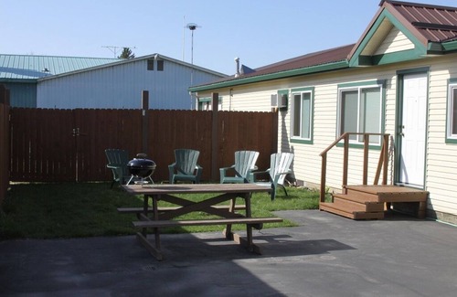 Sandpoint Apartment | Clean, Airy And Bright One Bedroom Apartment In Beautiful Sandpoint, Idaho