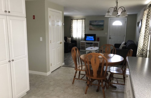 Hampton House | Clean and comfortable!