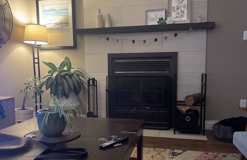 Terra Nova House | Clean and cozy Full 3 bedroom home