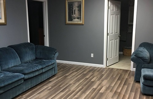 Newcomb Apartment | CLEARFORK CREEK LODGING & RV CAMPGROUND