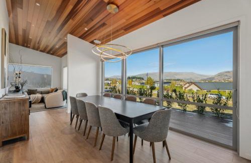 Wanaka House | Clearview Vista - Wanaka Holiday Home