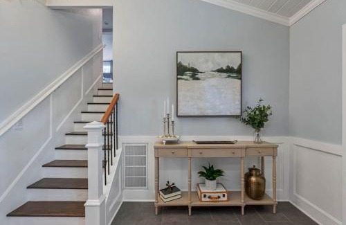 Largo House | Clearwater 2 story pool home mins from the beach