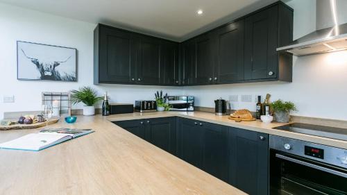 Holyhead House | Cleifiog Fawr