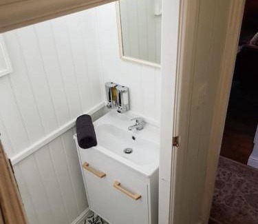 Tealby House | Clematis Cottage Tealby LN8 3XU