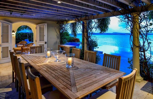 Long Island Villa | CLICK CONTACT MANAGER - SPECIAL RATES CERTAIN WEEKS - 7 bedroom beachfront Estate Villa