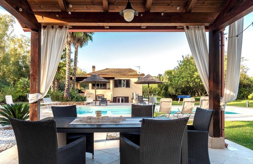 Alghero Villa | ClickSardegna Alghero Villa Morena with private swimming pool for 10 people
