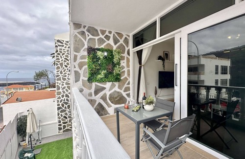 San Marcos Apartment | Cliff Retreat