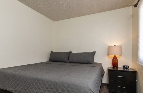 Rimrock Apartment | *Cliff View Apts #1*King Bed*Central Location*
